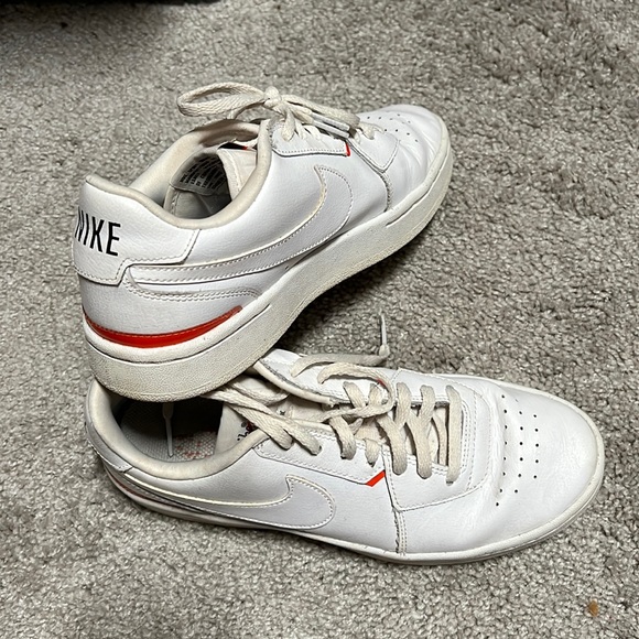 Nike Court Blanc Sneakers Size 7 - Picture 1 of 4